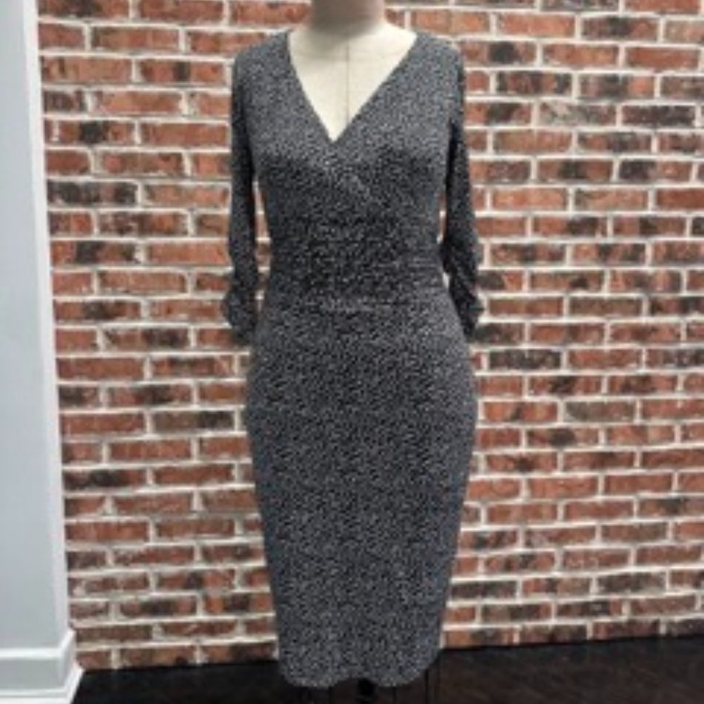 NUE by SHANI size 6 sample. Printed Jersey. Black Ground, White & Grey Dots